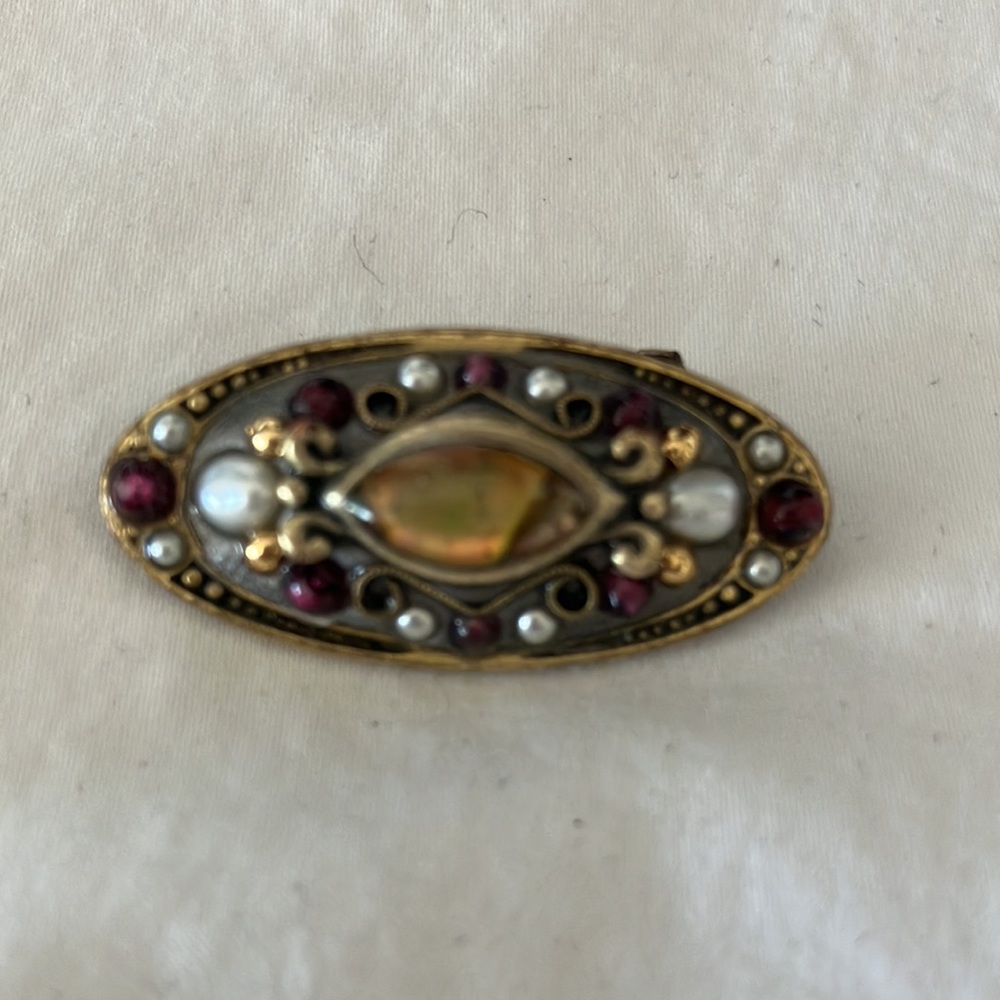 Michal Golan Pin - Picture 3 of 3